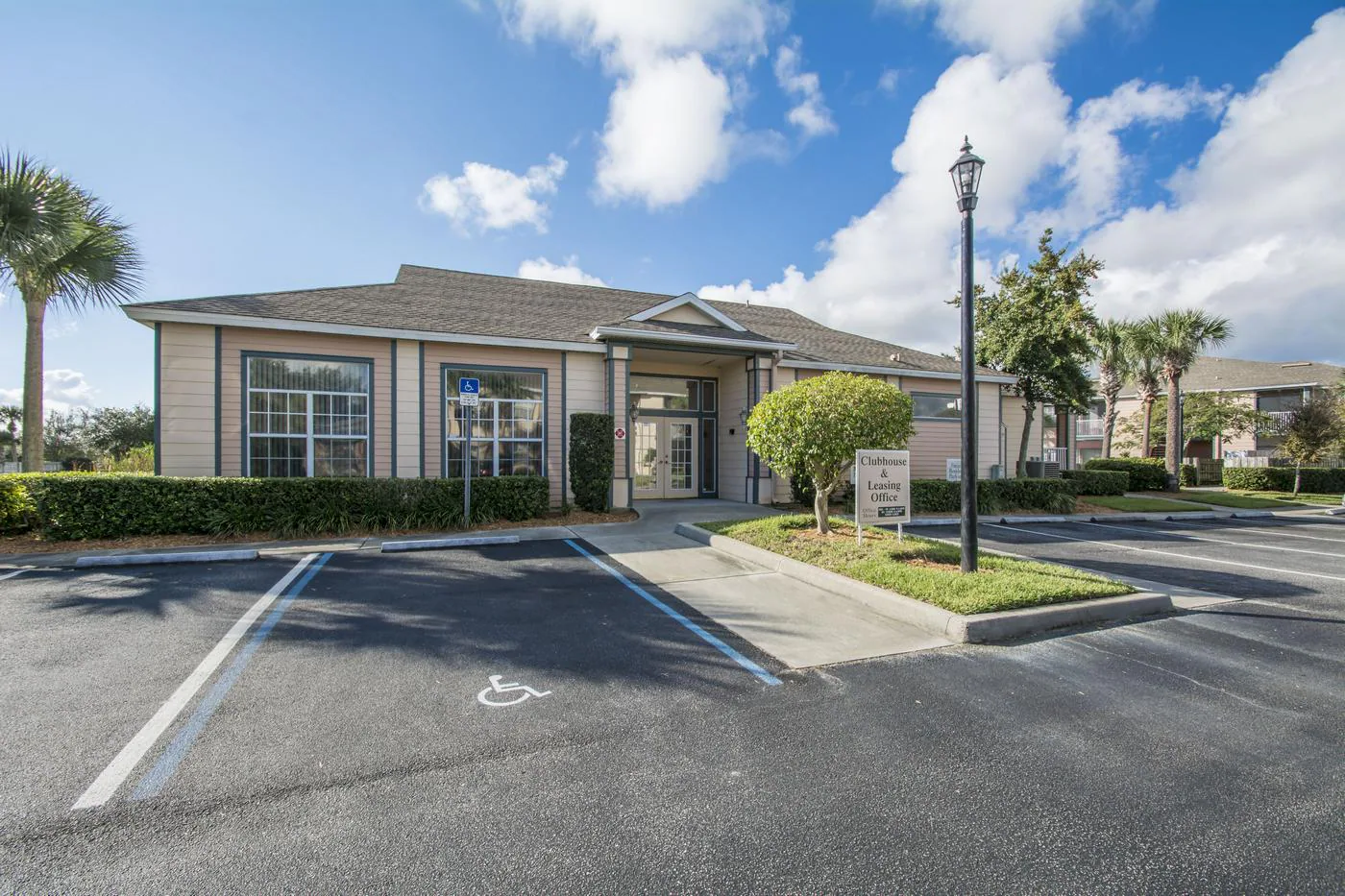 Clubhouse and leasing office at Indian River Apartments